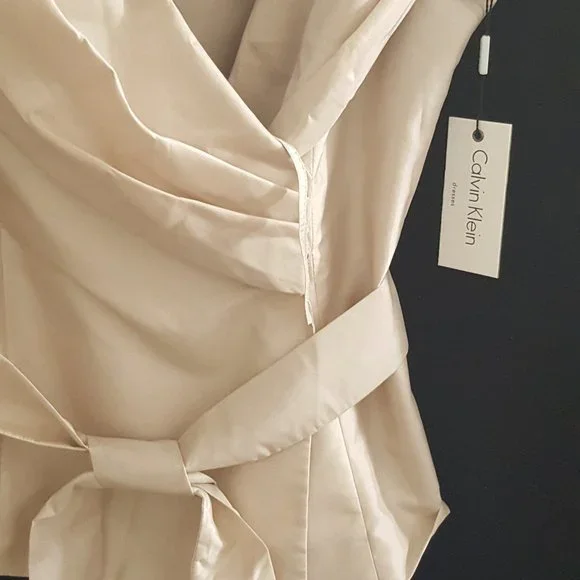 Calvin Klein Top - Picture 4 of 5